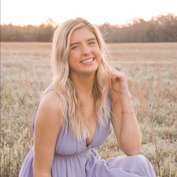 Meet your Posher, Elizabeth - Picture 1 of 1